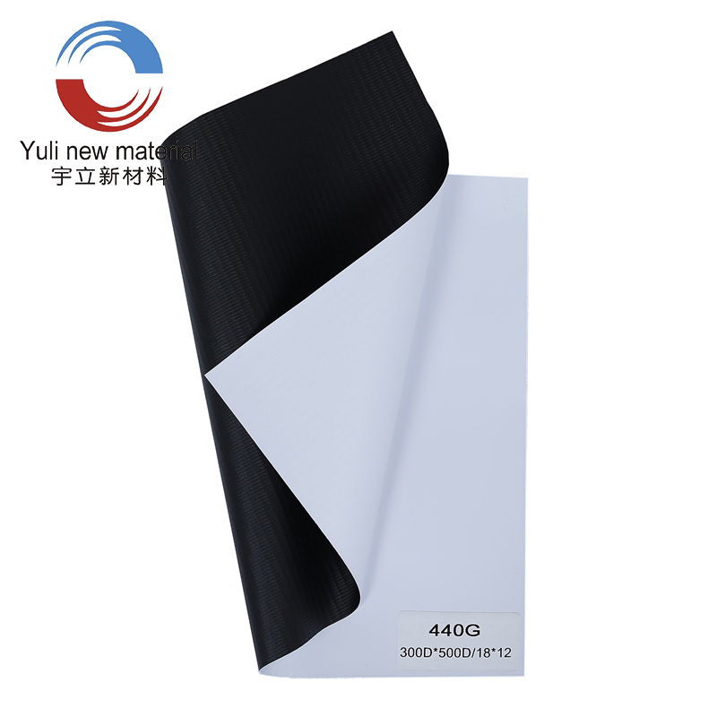 440 g/m2 300D×500D 18×12 za studena laminovaný PVC Flex Banner